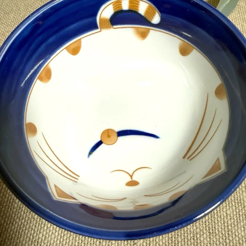 Cat maneki neko